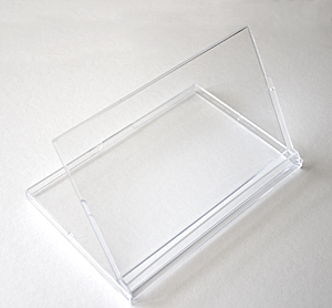 Clear Acrylic 4x6 Photo Flip-Up Stand/Case